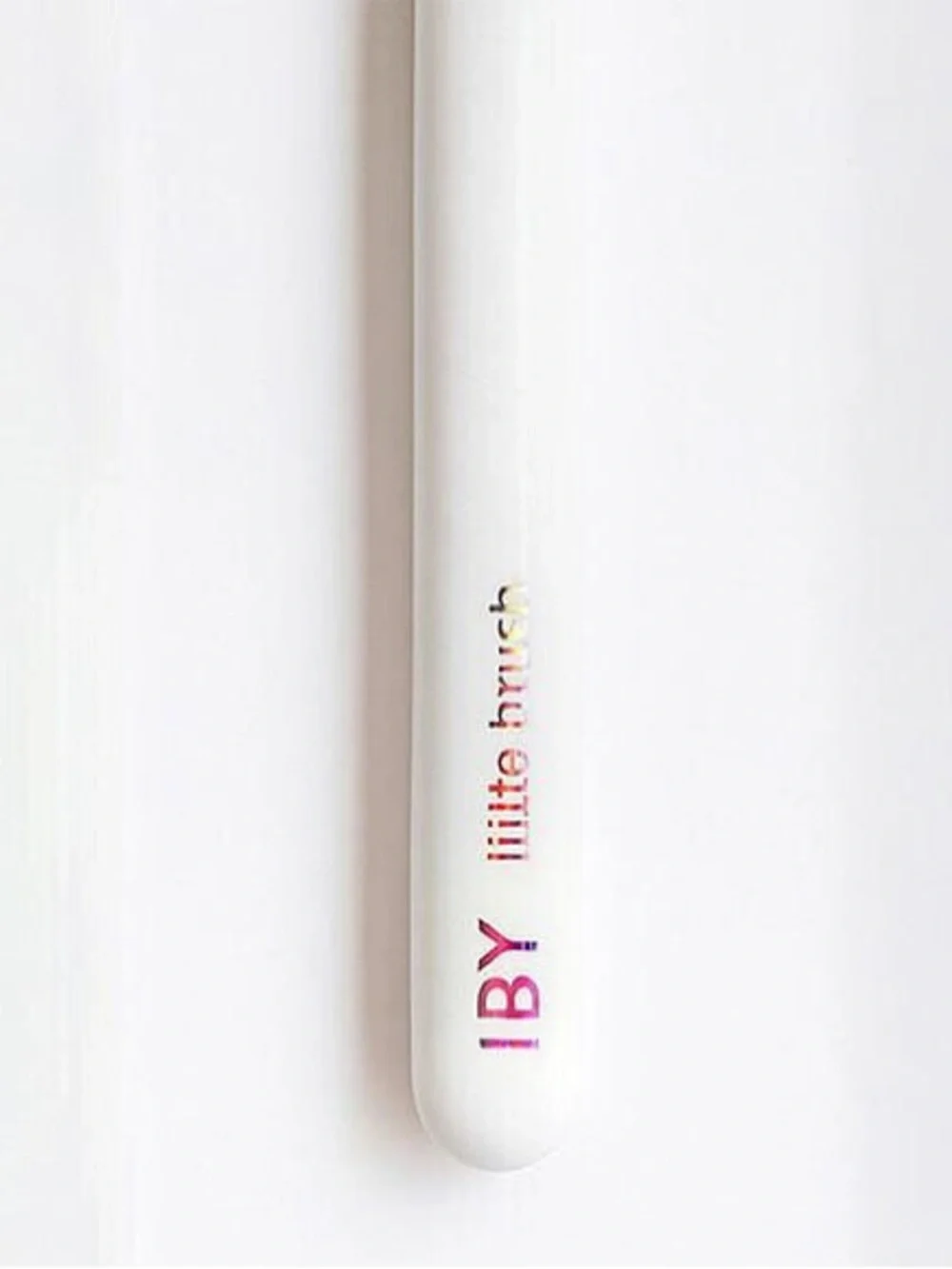 IBY BEAUTY Hilite Powder Brush -  Makeup Applicator